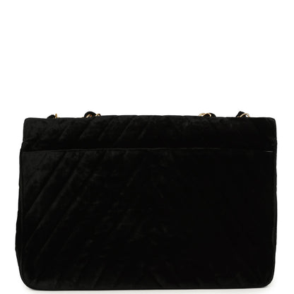 Vintage Chanel XL Classic Chevron Single Flap Bag Black Velvet Gold Hardware