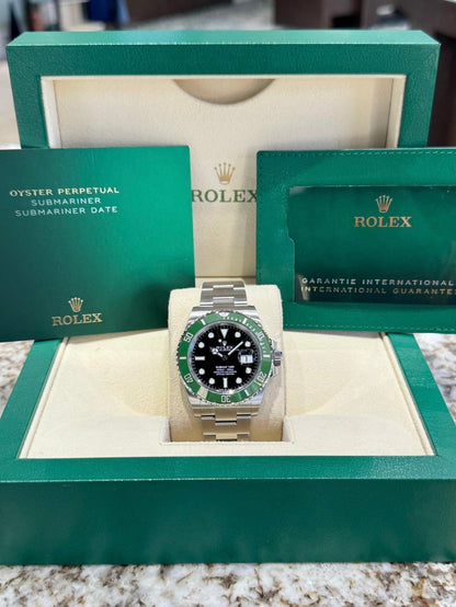 2024 Rolex Submariner Starbucks 126610LV