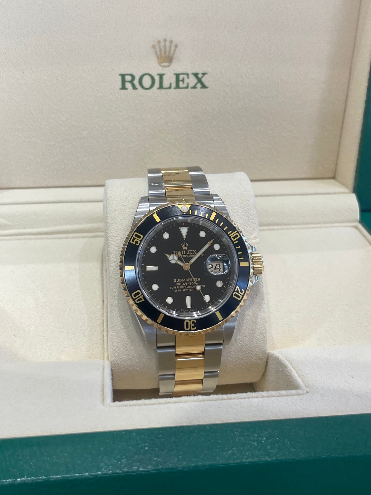 2000 Rolex Submariner 16613LN