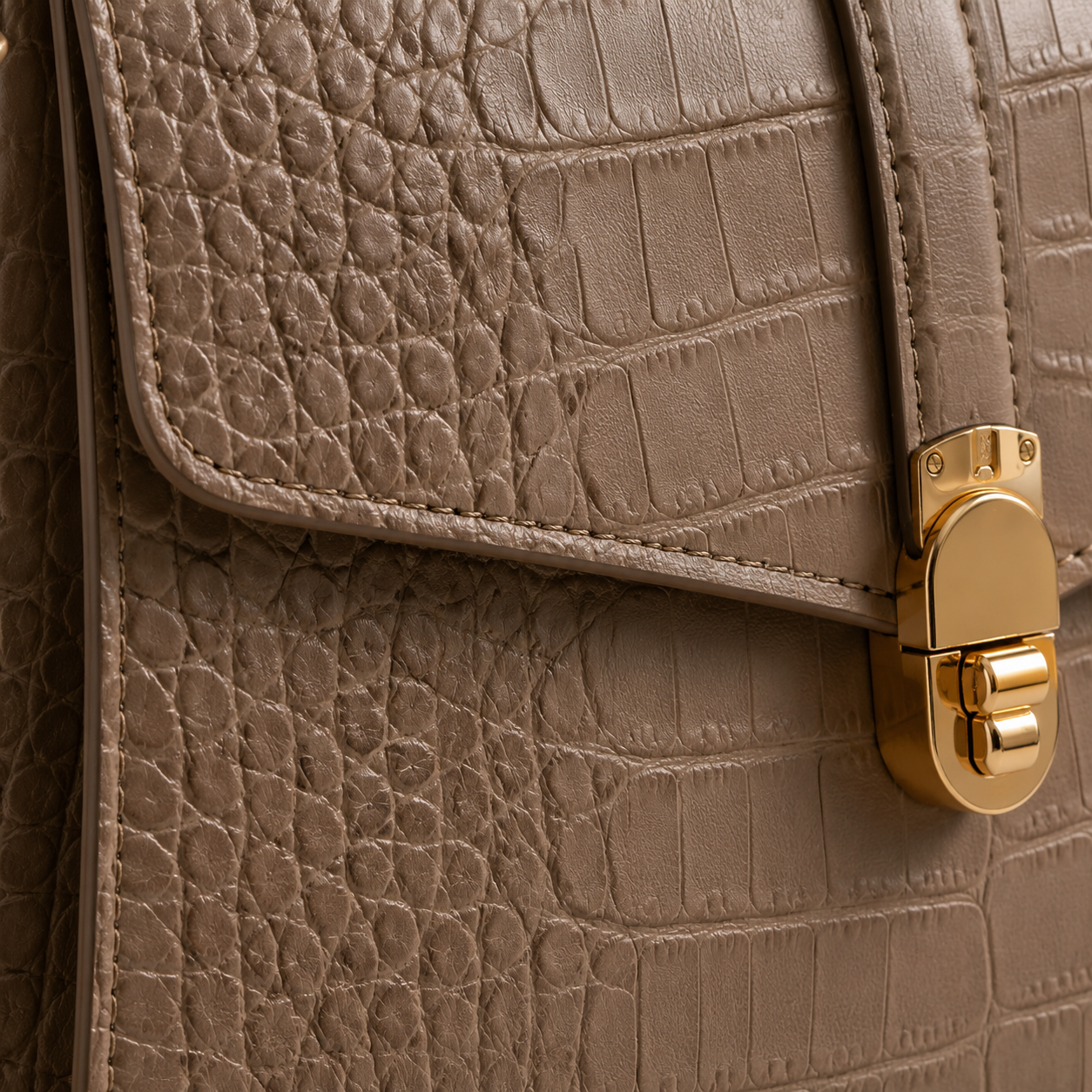 The Aurelia Day Bag