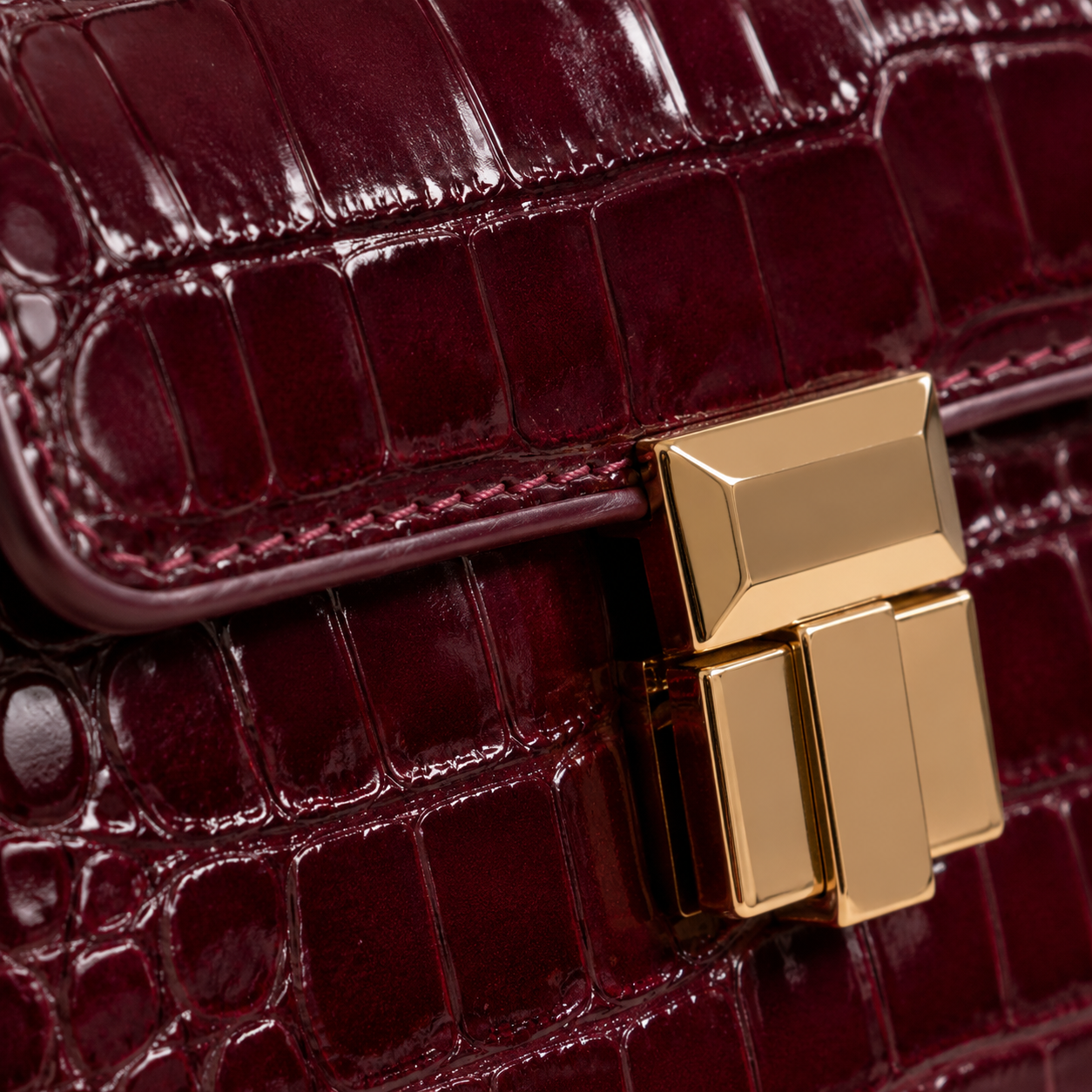 The Monaco Mini Top Handle
