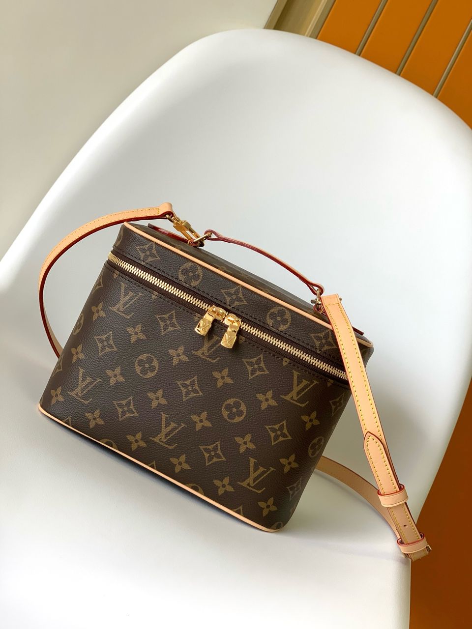 Pre Loved Louis Vuitton Nice Mini Monogram Canvas BB Vanity Bag