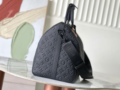 Pre-Loved Louis Vuitton Keepall Bandoulière 50 Travel Bag