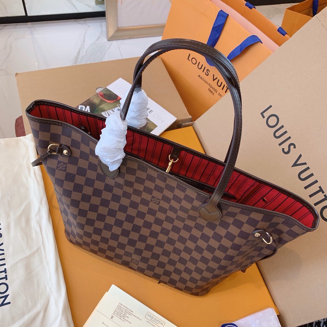 Pre-Loved LV NEVERFULL MM Damier Ebene Tote