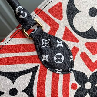 Pre-Loved LOUIS VUITTON Onthego GM Crafty Monogram Giant Canvas Shoulder Bag Red