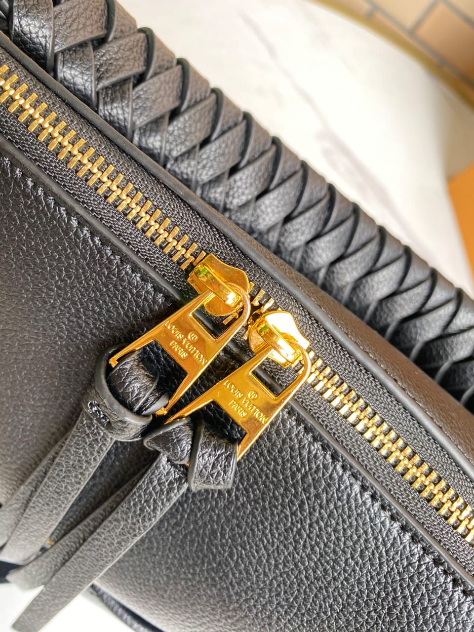 Pre-Loved Louis Vuitton MAIDA HOBO