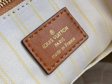 Pre-Loved LOUIS VUITTON Monogram Raffia Onthego MM Tan