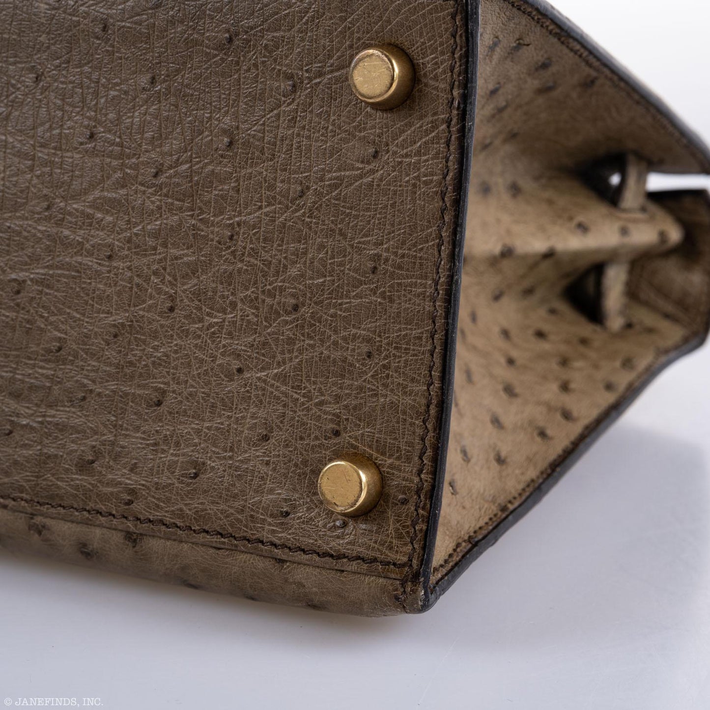 Hermes Kelly 28 Sellier Mousse Ostrich Gold Hardware - Circle W