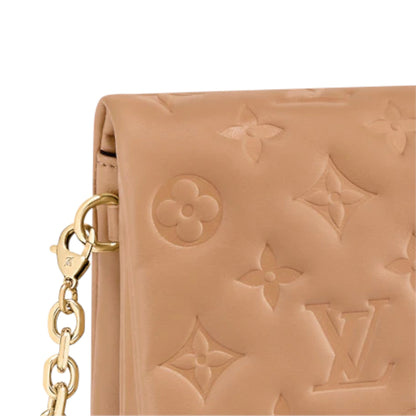 Louis Vuitton Pochette Coussin Camel