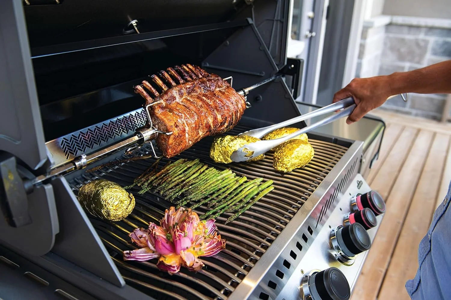 Napoleon Prestige 500 Propane Gas Grills